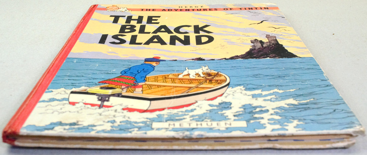 The Black Island: Methuen 1966 UK 1st Edition Hardback Tintin book by Herge EO