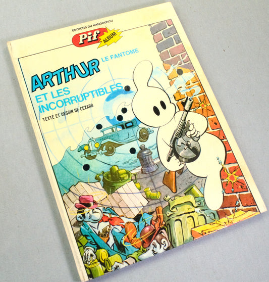 Arthur Le Fantome et Les Incorruptibles Comic Book - 1975 French Hardback 1st Edition Du Kangourou Cézard