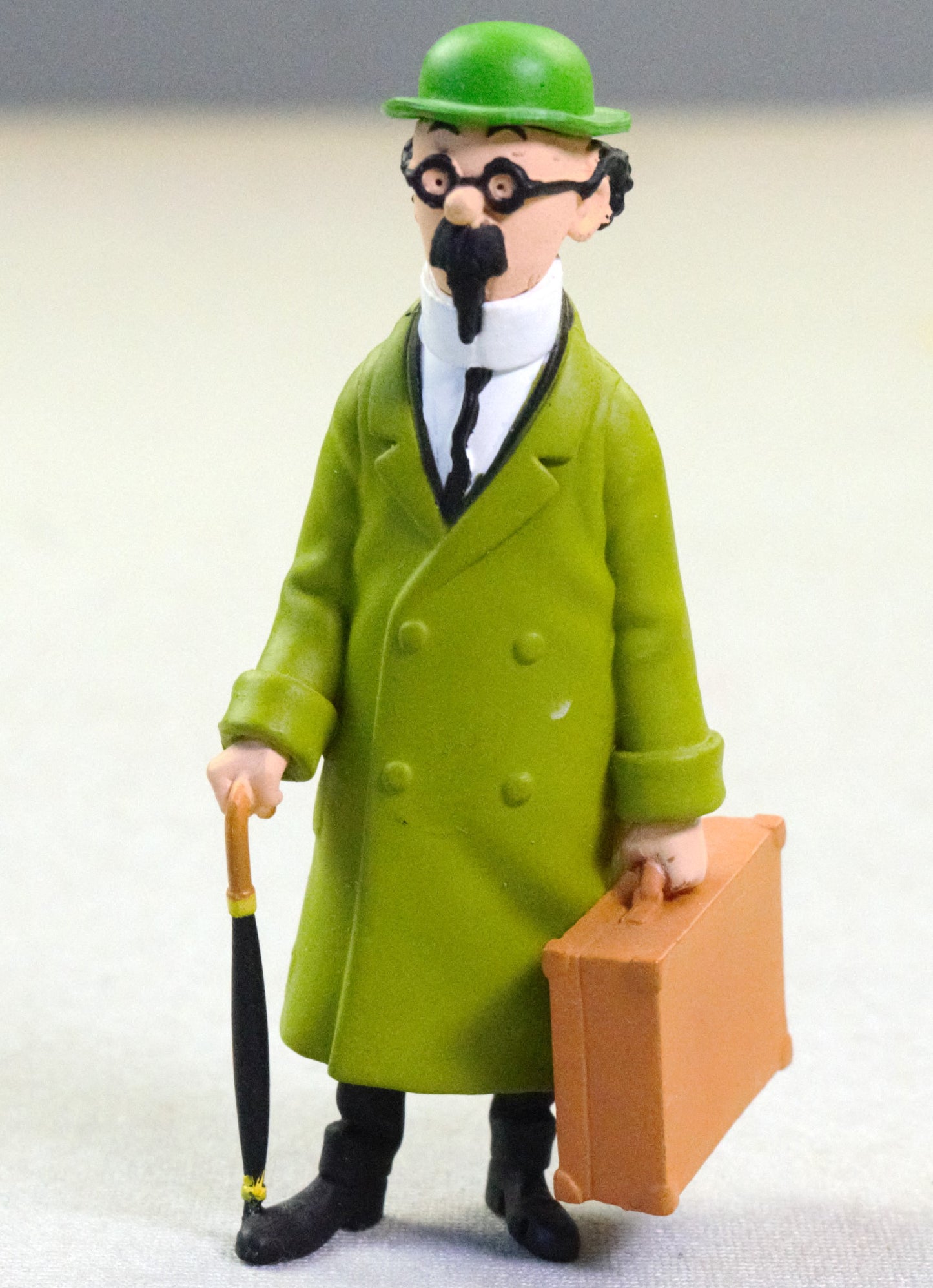 Moulinsart Model Figure Tintin -  Calculus and Briefcase 7cm 42446 ML Figurine 2009