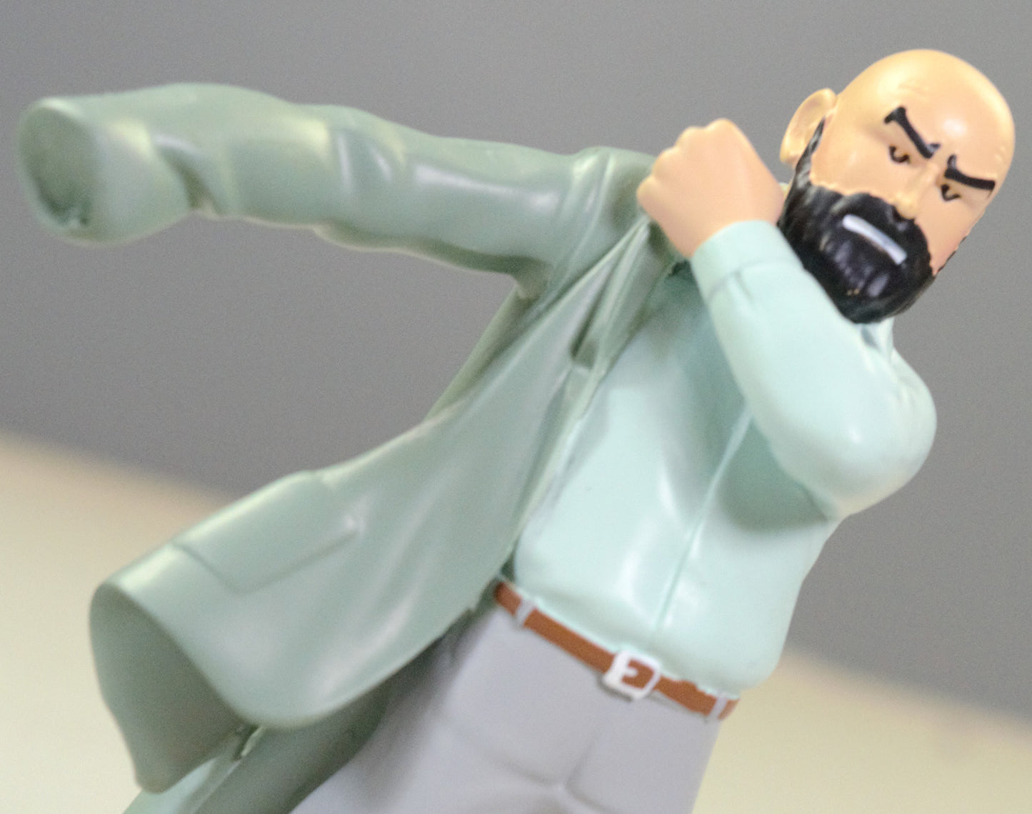 Tintin Figurine Moulinsart 42242 Dr Muller: Black Gold 13cm Officielle Resin Model Figure #64