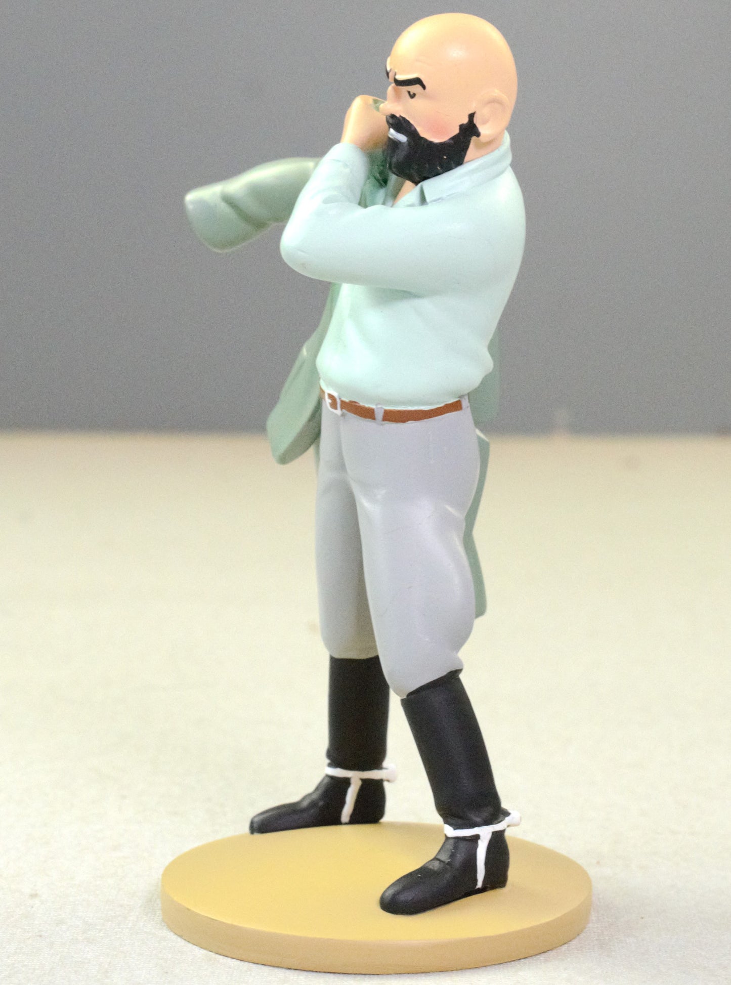 Tintin Figurine Moulinsart 42242 Dr Muller: Black Gold 13cm Officielle Resin Model Figure #64