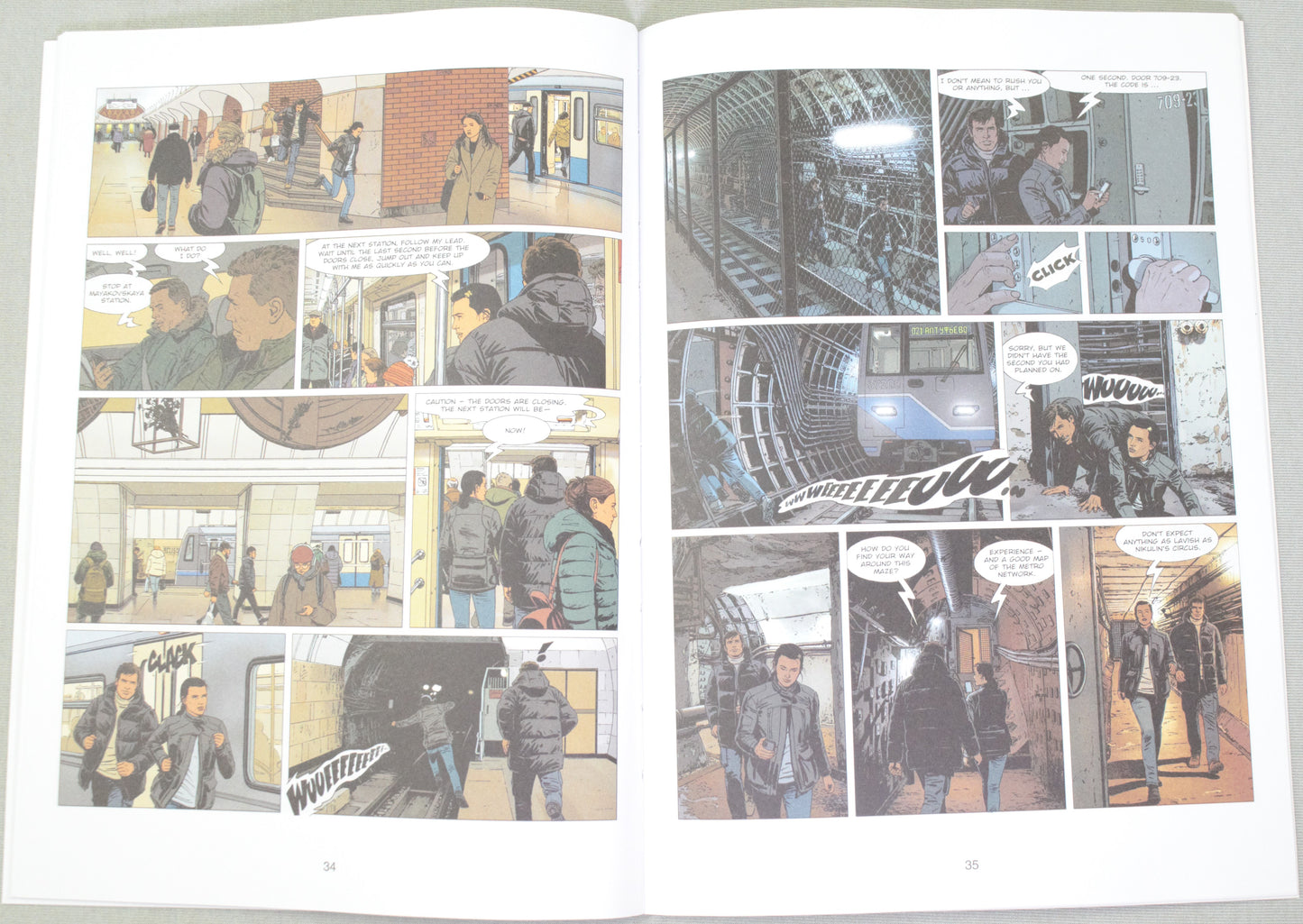 XIII: Volume 27 Moscow - Spasos House (Cinebook Paperback Editions) Sente & Jigounov