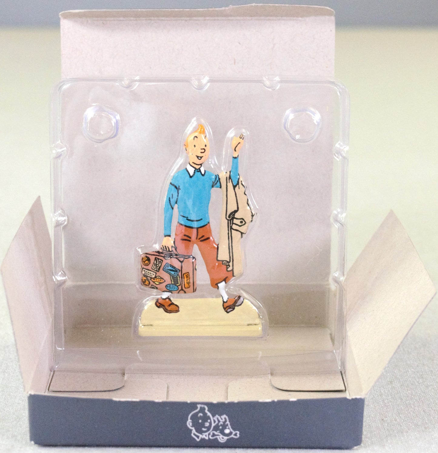 Archives Tintin 2D Metal Figurine: Traveller with Globetrotter Moulinsart Archives Figure/Model