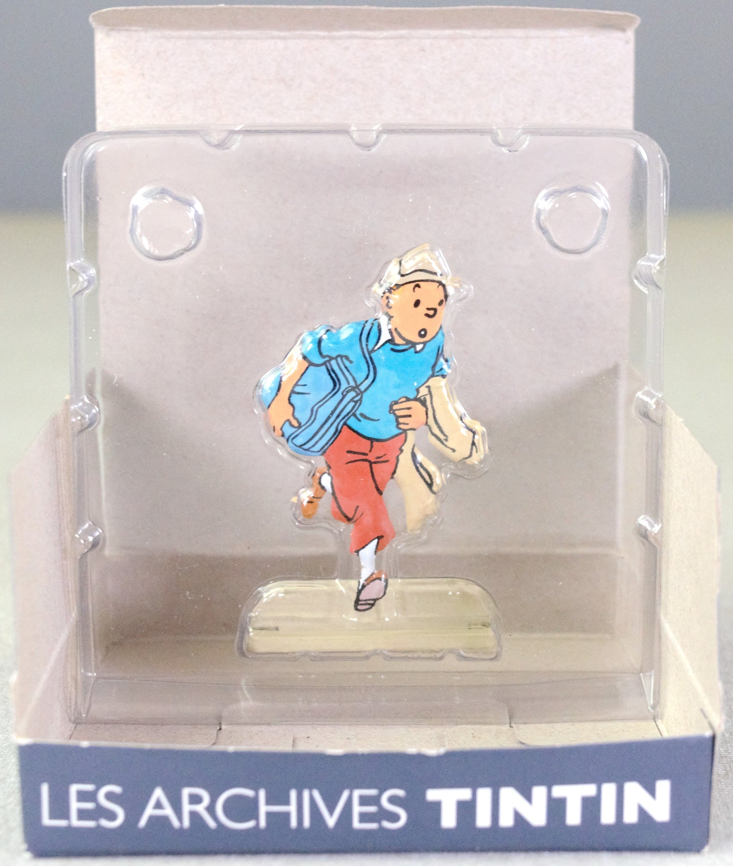 Archives Moulinsart 2D Metal Figurine: Tintin Reporter Red Sea Sharks Running ML Figure/Model