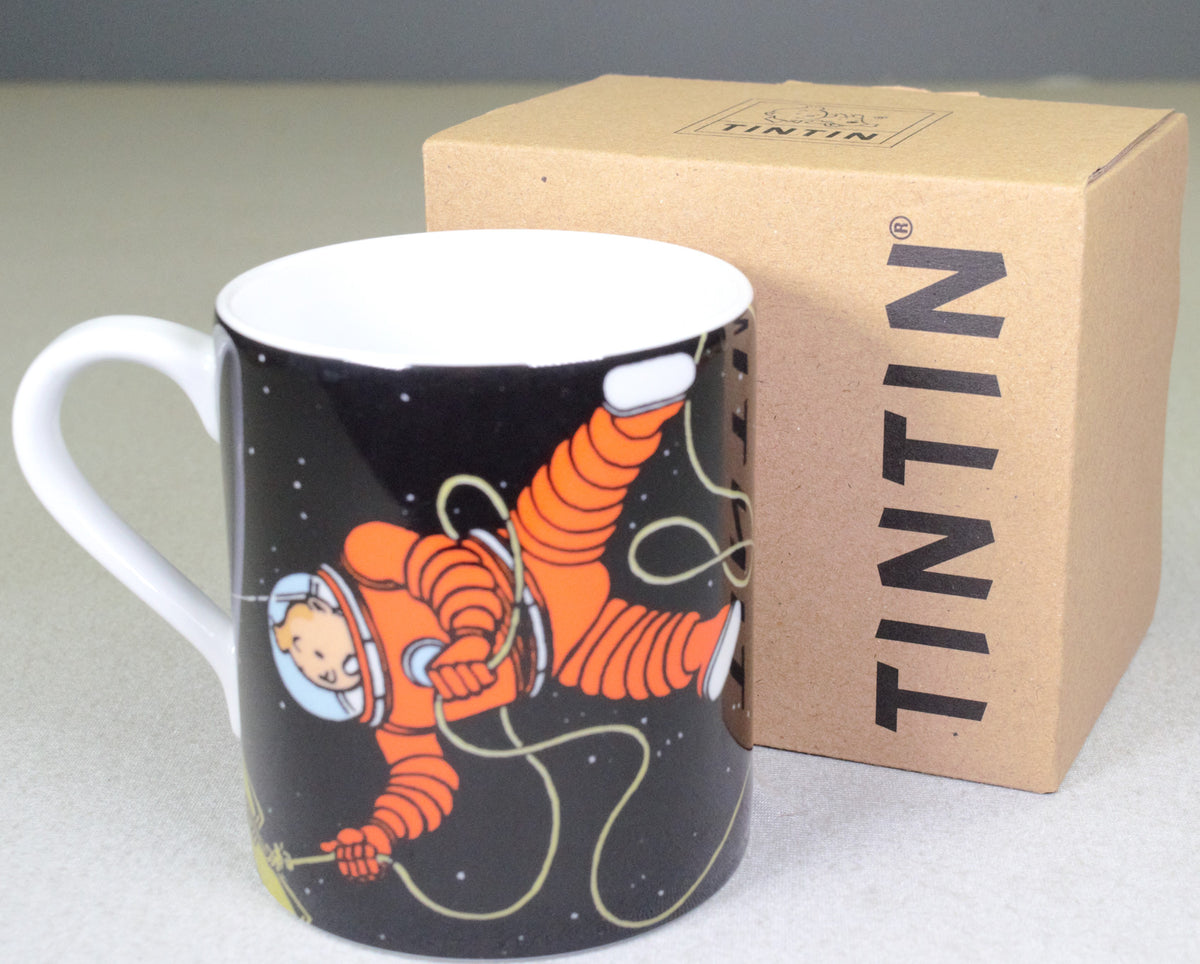 Moulinsart Tintin Calligraphy Character Mug 47987 - Spacesuits on Moon 2023