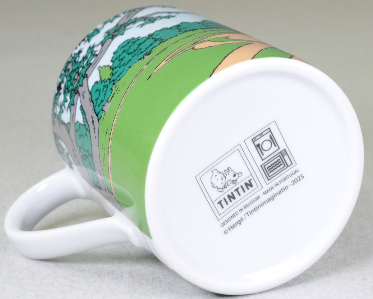 Moulinsart Tintin Mug: Walking to Marlinspike Hall 47985 Mug 2022