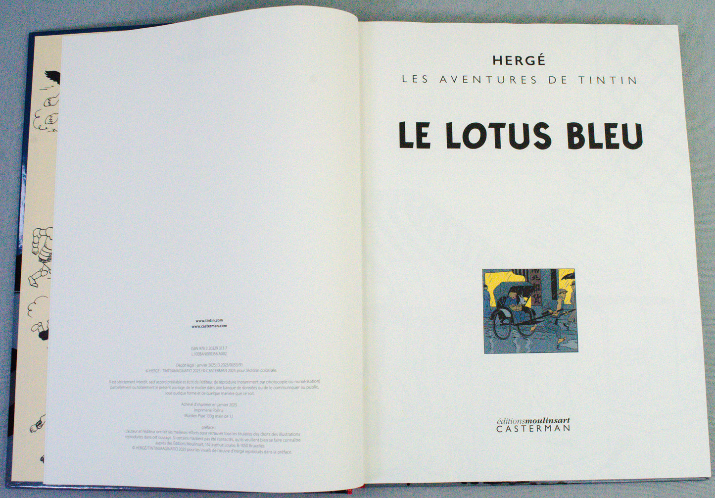 Le Lotus Bleu: Re-colourised Casterman 2025 French Edition Hardback Book