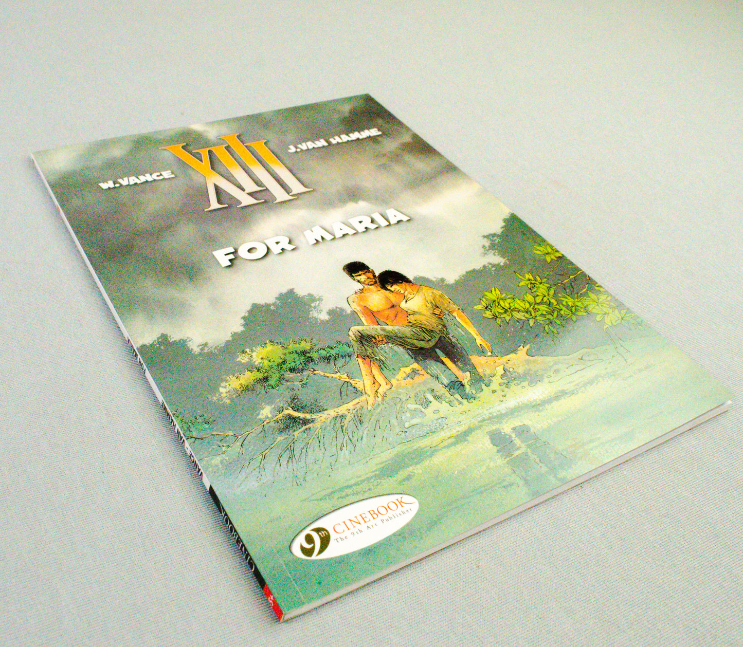 XIII: Volume 9 - For Maria - (Cinebook Paperback Editions) - W.Vance - J. Van Hamme