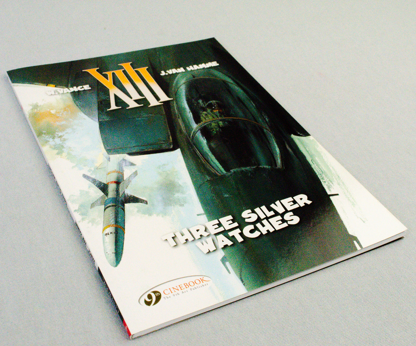 XIII: Volume 11 - Three Silver Watches- (Cinebook Paperback Editions) - W.Vance - J. Van Hamme