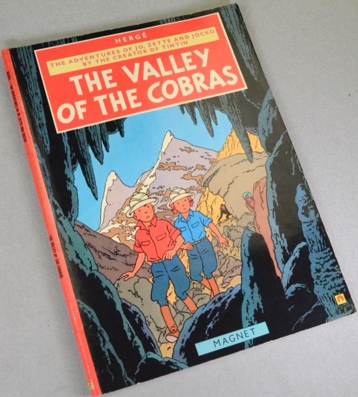 Jo, Zette and Jocko Vally of the Cobras - Magnet 1986 UK Paperback 1st Edition