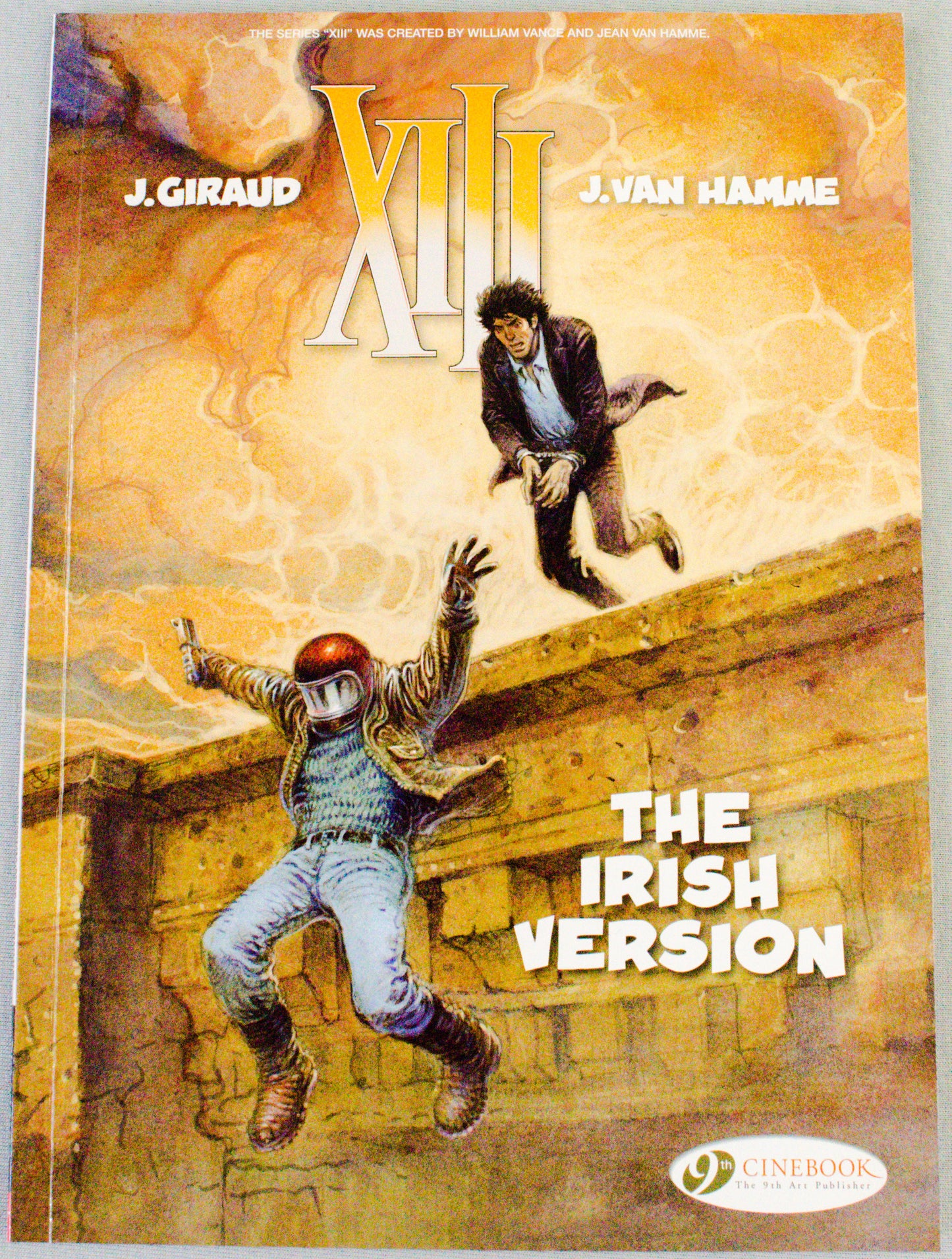 XIII: Volume 17 - The Irish Version - (Cinebook Paperback Editions) - W.Vance - J. Van Hamme