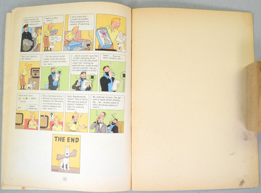 Crab with the Golden Claws Methuen 1972 1st UK Paperback Edition Rare Tintin Book Herge
