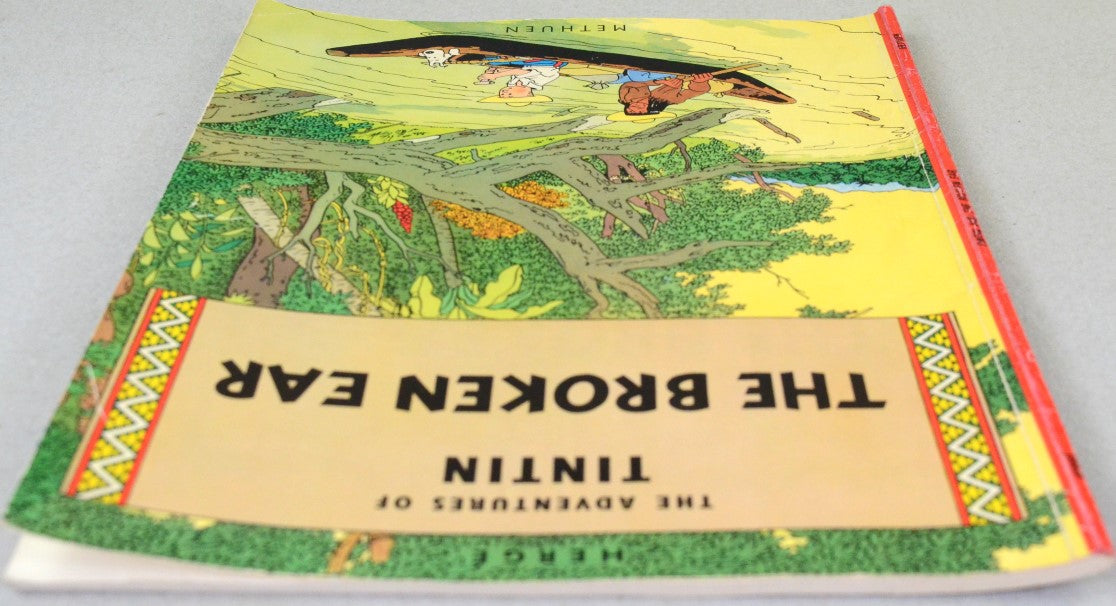 The Broken Ear - Methuen 1976 1st UK Paperback Edition Rare Tintin Book Herge