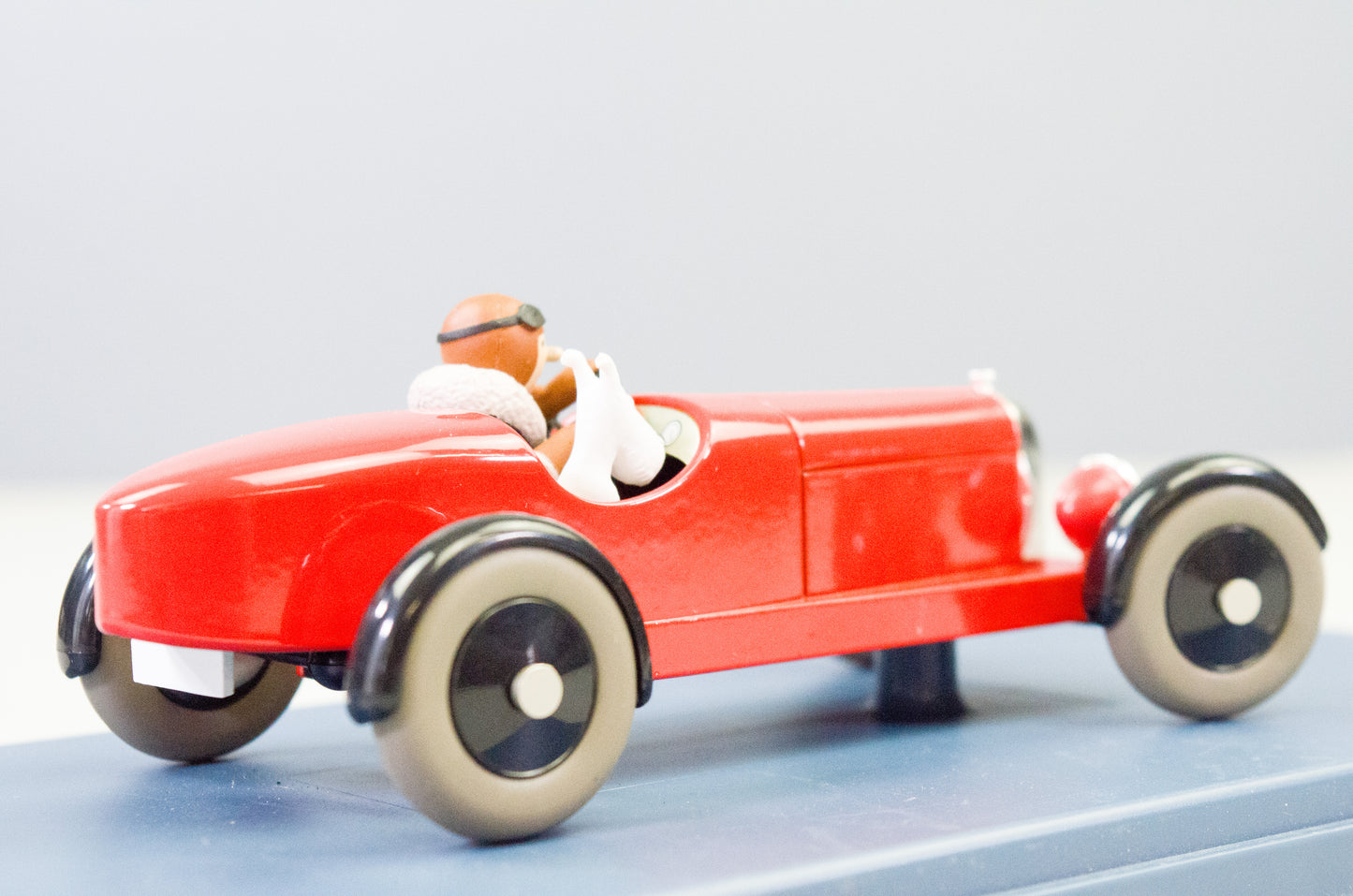 Hachette 1/24 Tintin Car #38 L' Amilcar: Land of Soviets Rare Model Voiture Figure