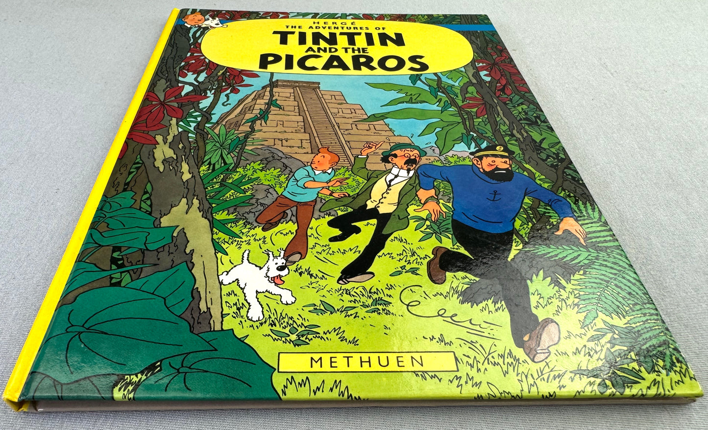 Tintin & the Picaros - Methuen 1976 1st UK Edition Hardback Rare book by Herge EO