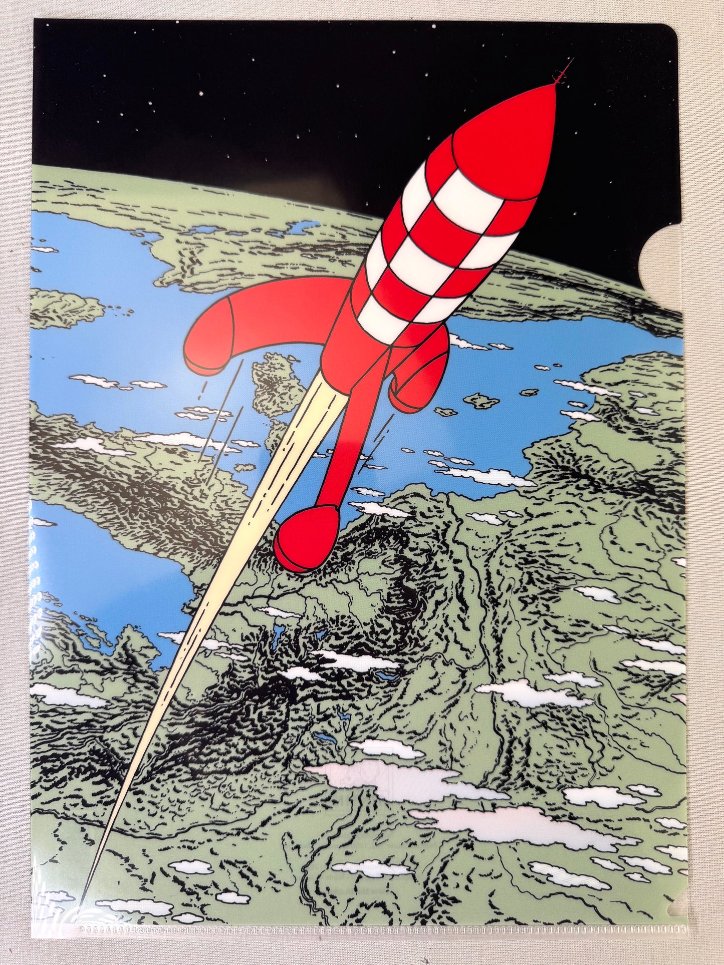 Moulinsart Tintin A4 Plastic Sleeve - Red Lunar Rocket
