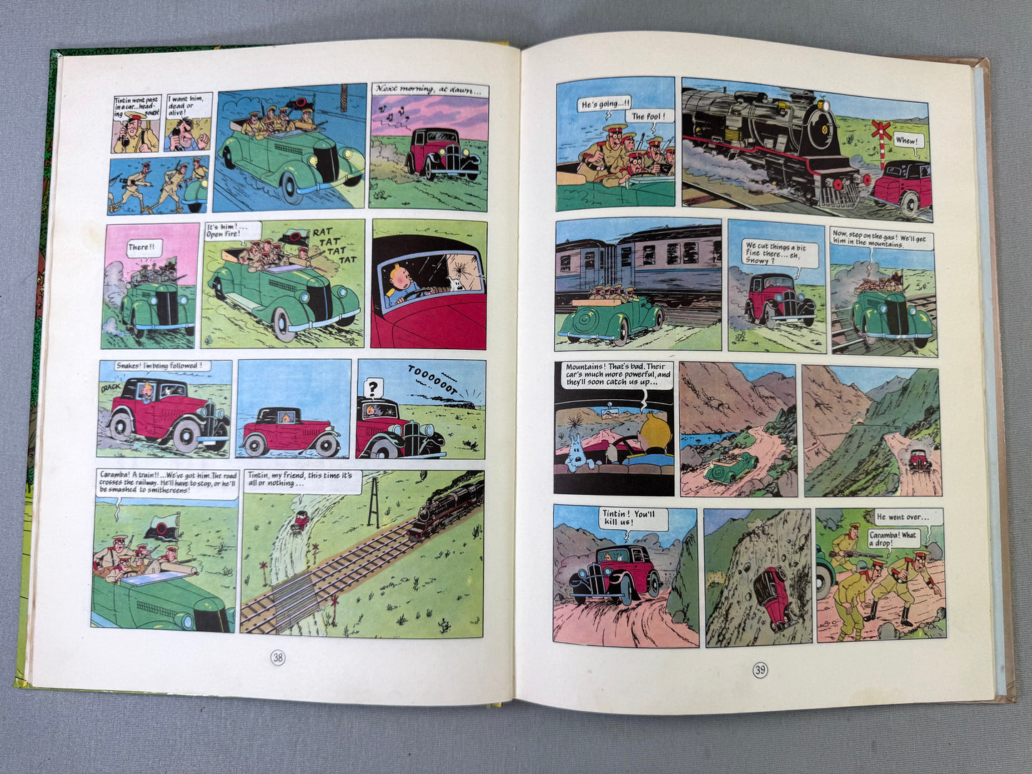 THE BROKEN EAR Methuen 1975 1st Edition Hardback Rare Vintage Tintin book Herge EO