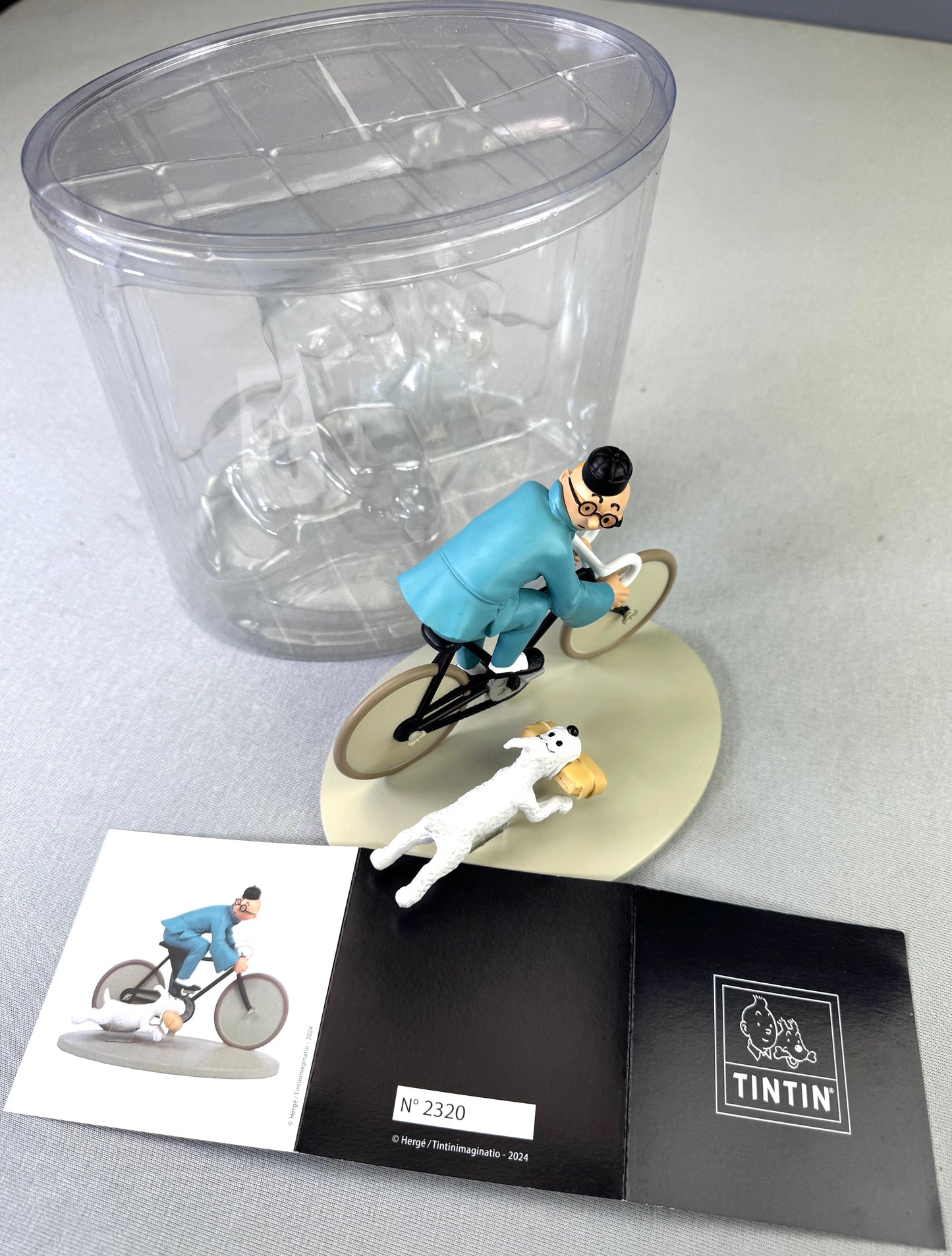 Hors Serie Figurine 42291 Tintin Bicycle: Blue Lotus Colorized 14cm Resin Model Figure