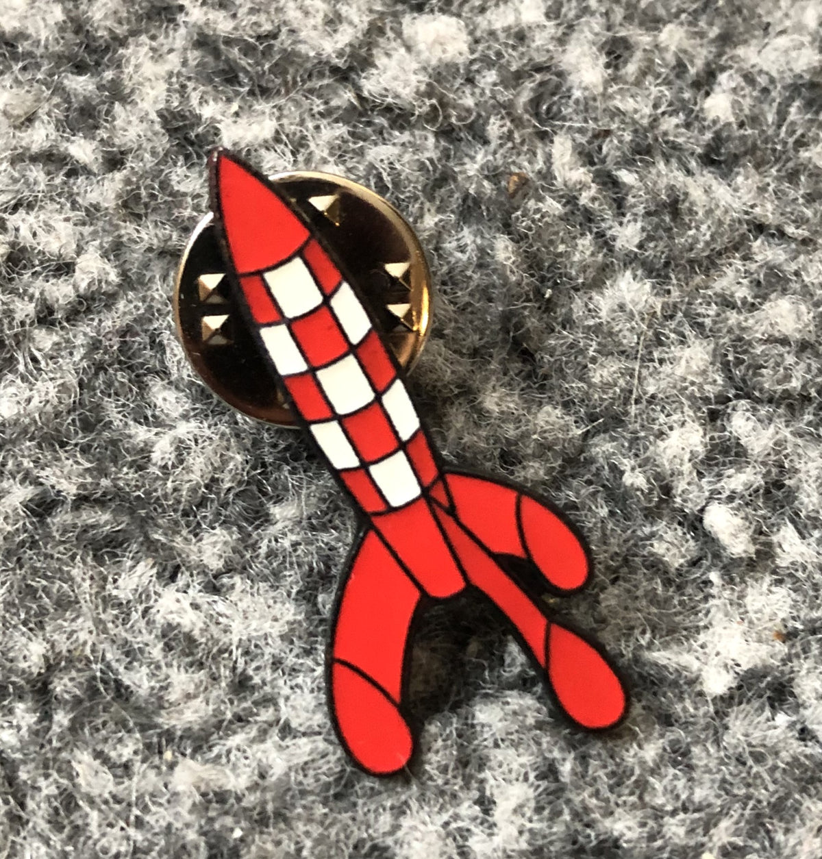 Moon Rocket V2 : Metal Lapel Tintin Pin Badge Moulinsart Hergé