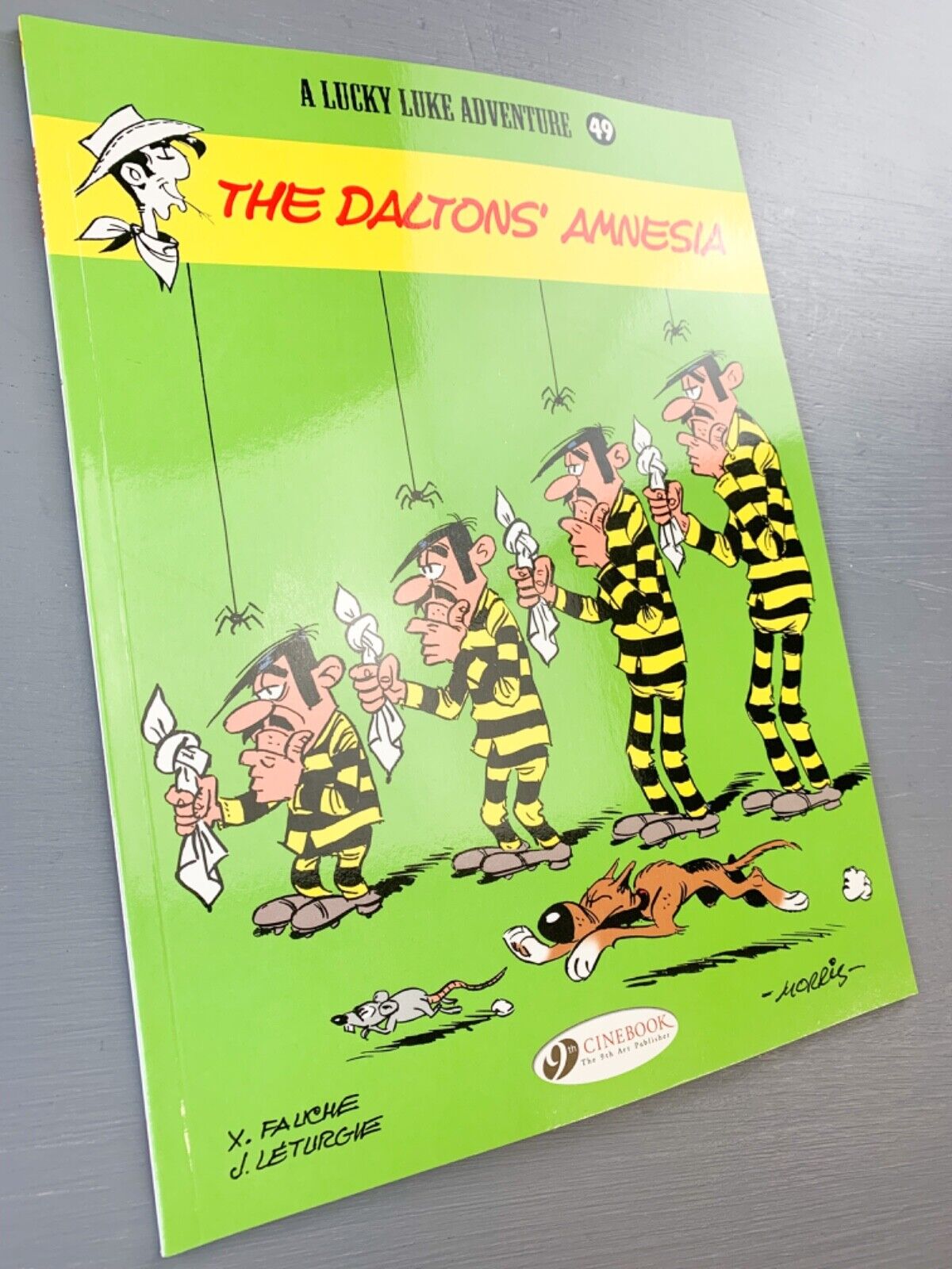 49 The Daltons’ Amnesia Lucky Luke Cinebook Paperback UK Comic Book