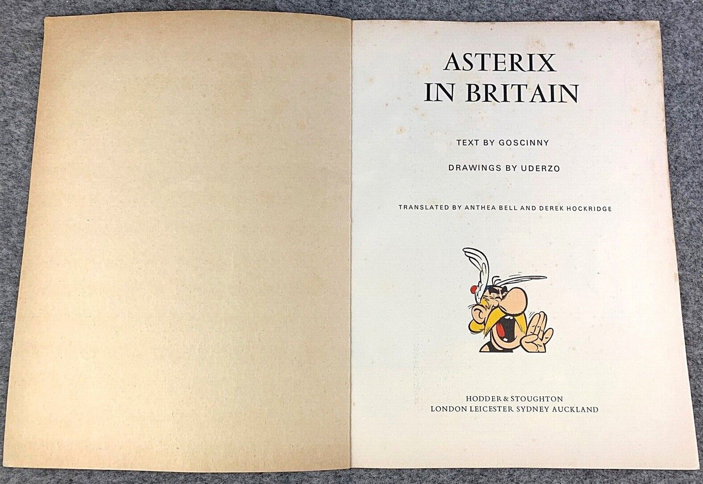 Asterix in Britain - 1970s Hodder/Dargaud UK Edition Paperback Book Uderzo