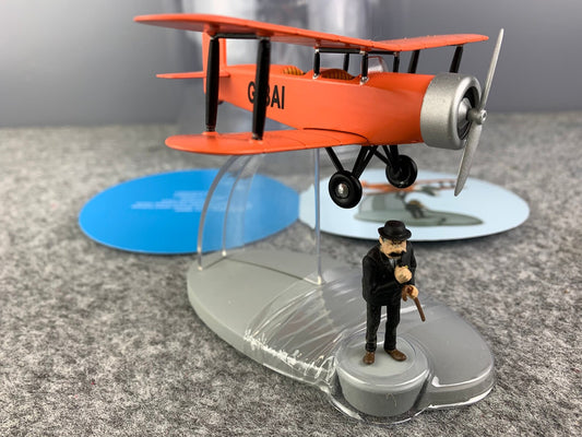 MOULINSART TINTIN PLANE 29548 Acrobatic Plane: Black Island Model Hachette Avion #28