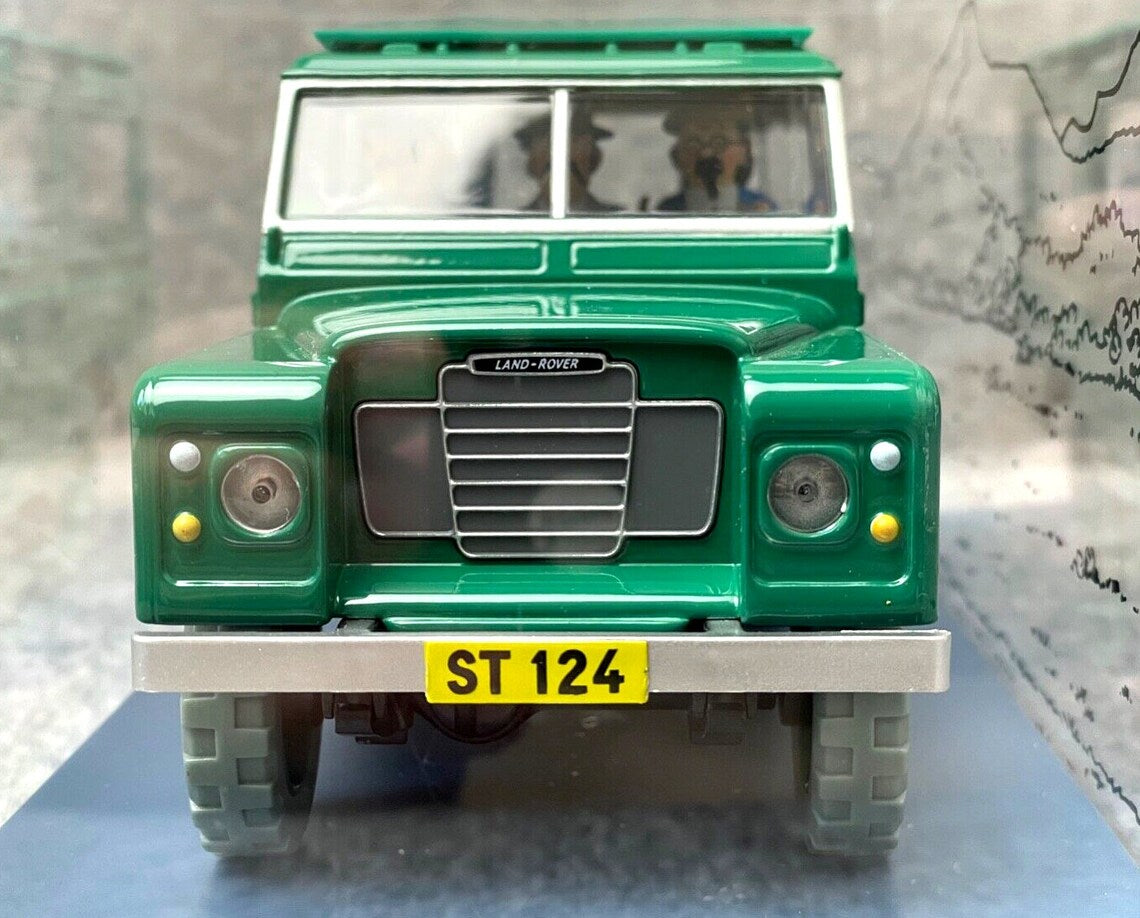 VOITURE TINTIN 1/24 29957 Land Rover Defender: Picaros Hachette Car #5 –  EuroComiX