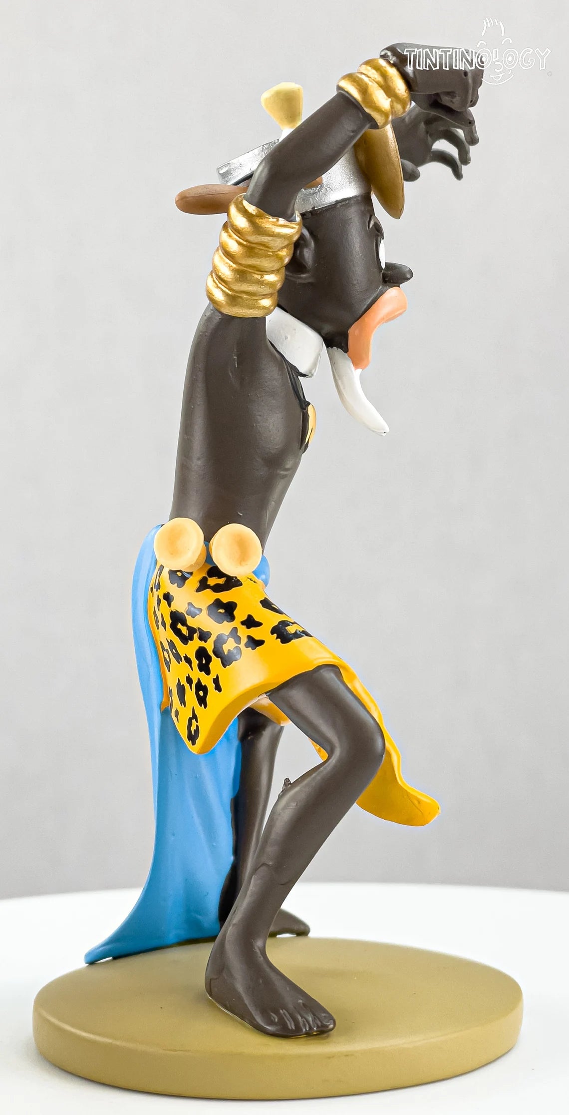 Tintin Figurine Moulinsart 42225 Sorcerer Muganga - Congo 12cm Herge Officielle Figure 100