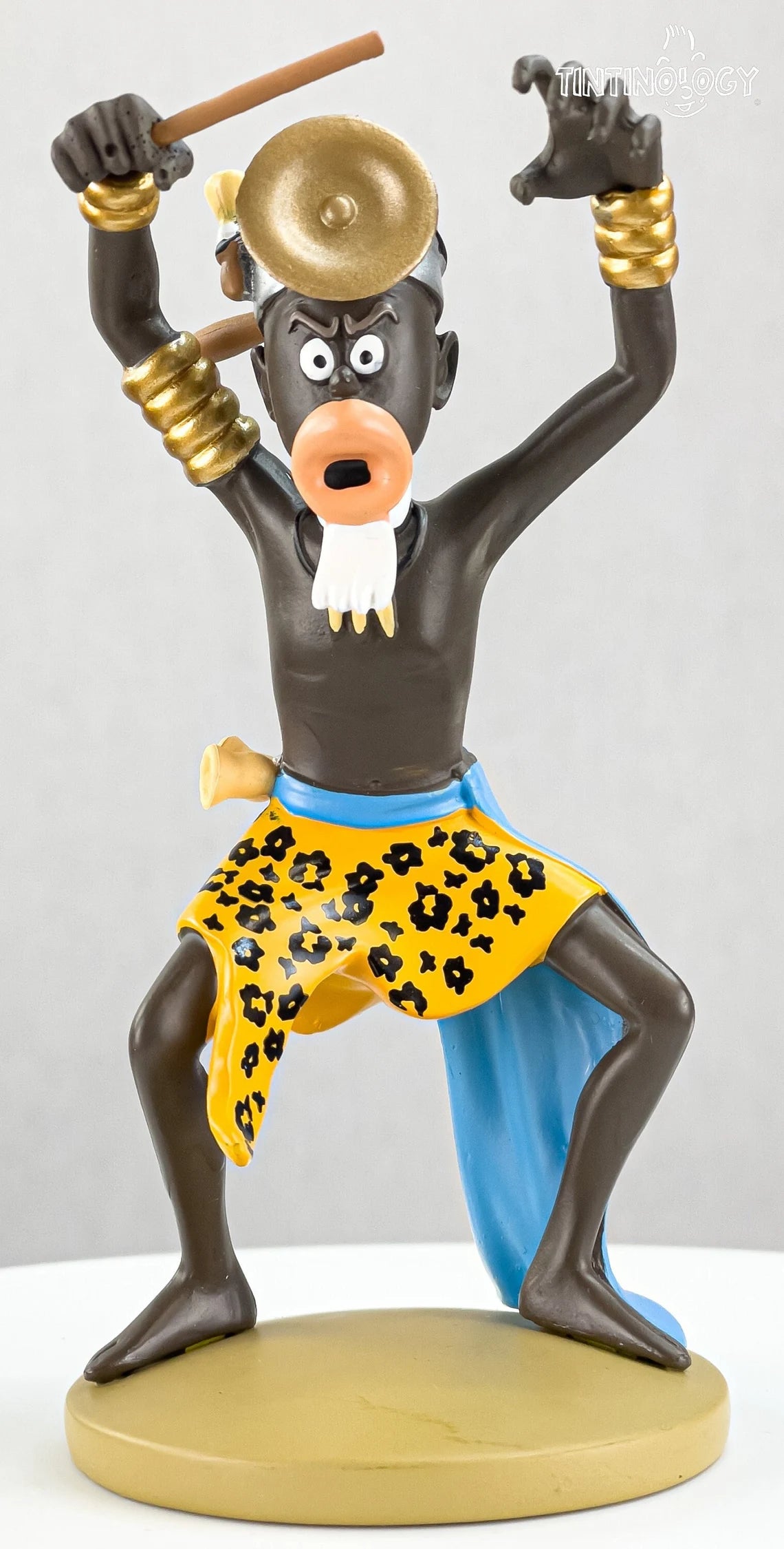 Tintin Figurine Moulinsart 42225 Sorcerer Muganga - Congo 12cm Herge Officielle Figure 100