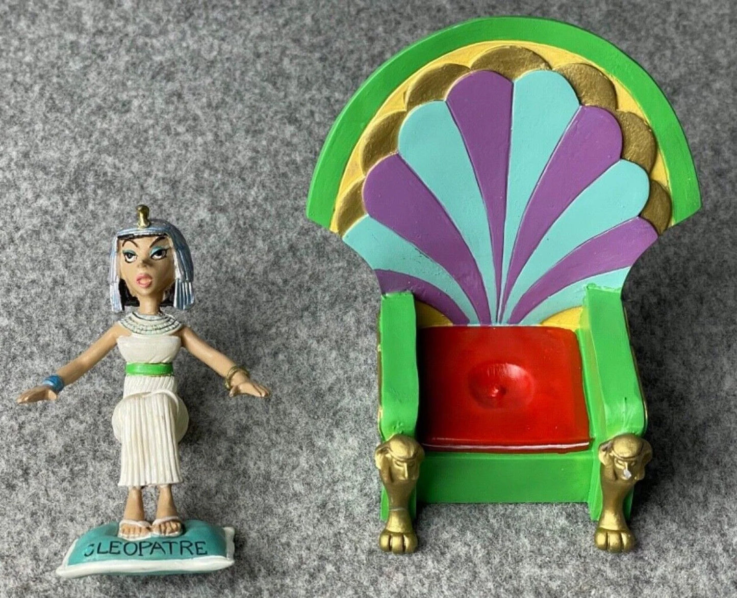 Plastoy Asterix Figurine #26 Cleopatra & Throne Editions Rene 14cm Model Figure