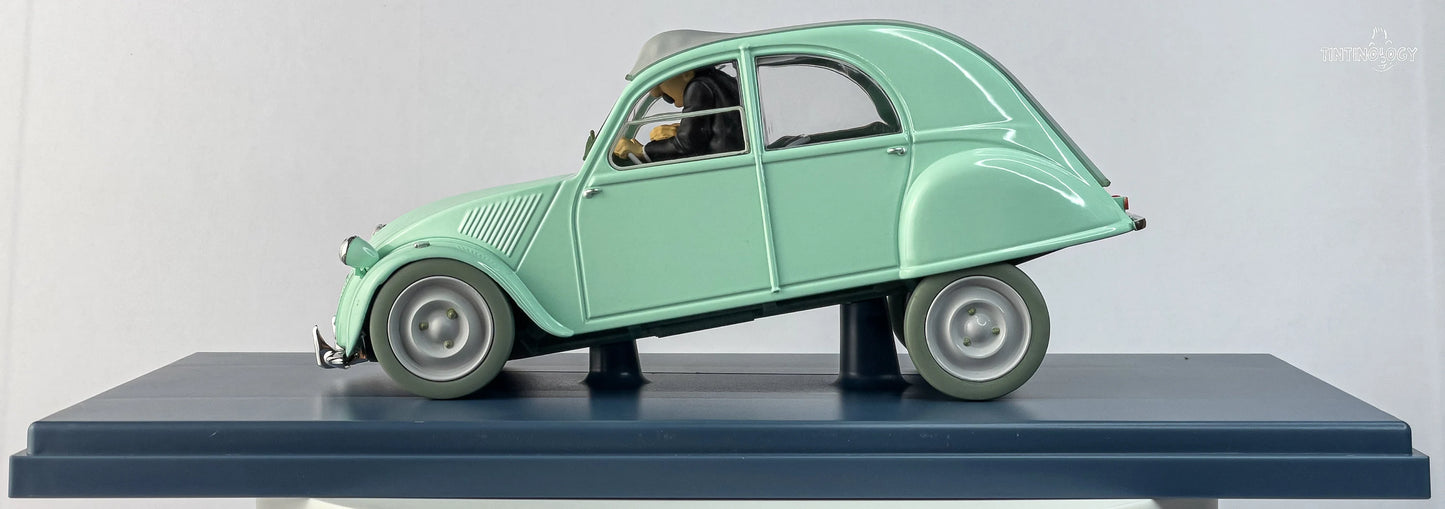 VOITURE TINTIN 1/24 29908 Citroen 2CV: Calculus Affair Hachette Model Car #8