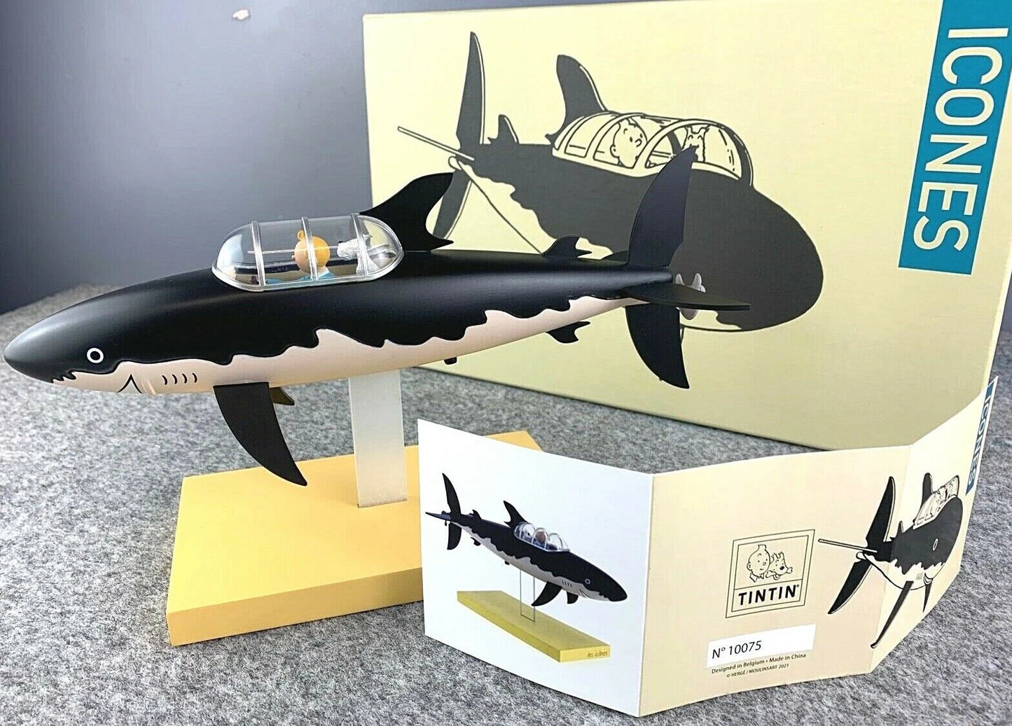 Statuette Moulinsart 46402 Shark Submarine "Les Icones" 2021 Tintin 26cm Resin Model