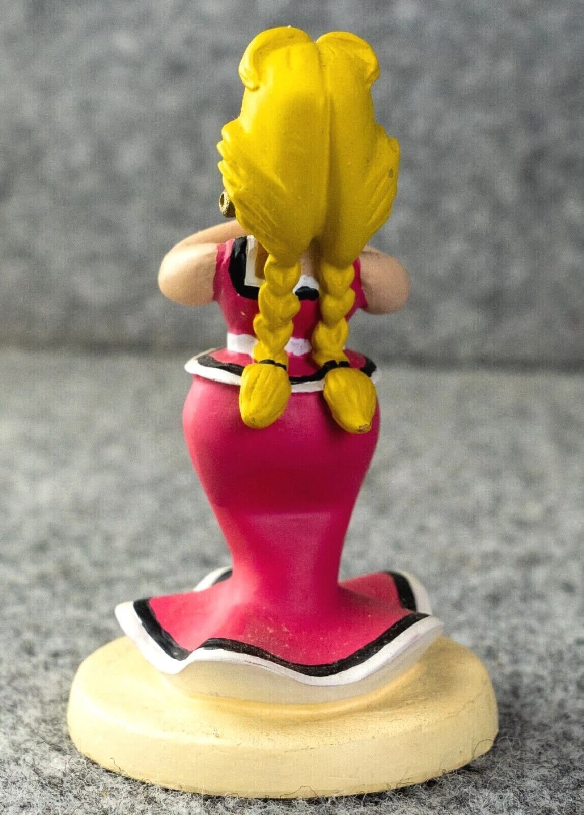 Plastoy Asterix Figurine #14 Bonemine - Editions Rene 9cm Model Figure