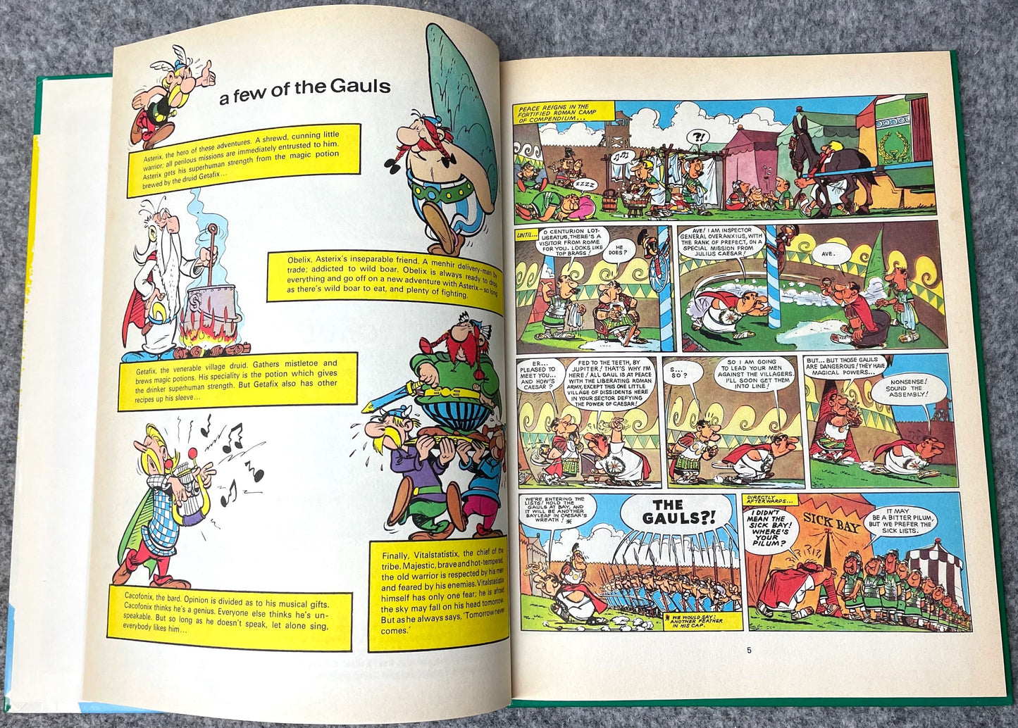Asterix & The Banquet 1979 Hodder/Stoughton 2nd UK Edition Rare HB Book EO Uderzo