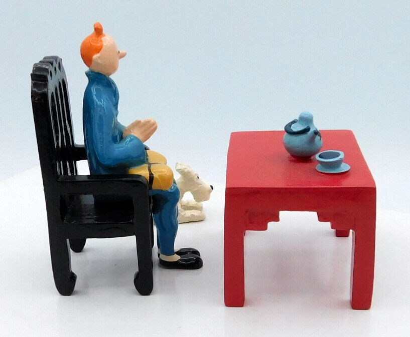 Pixi Figurines 4527 Tintin Drinking Tea: Blue Lotus 1992 Rare Metal Figurine