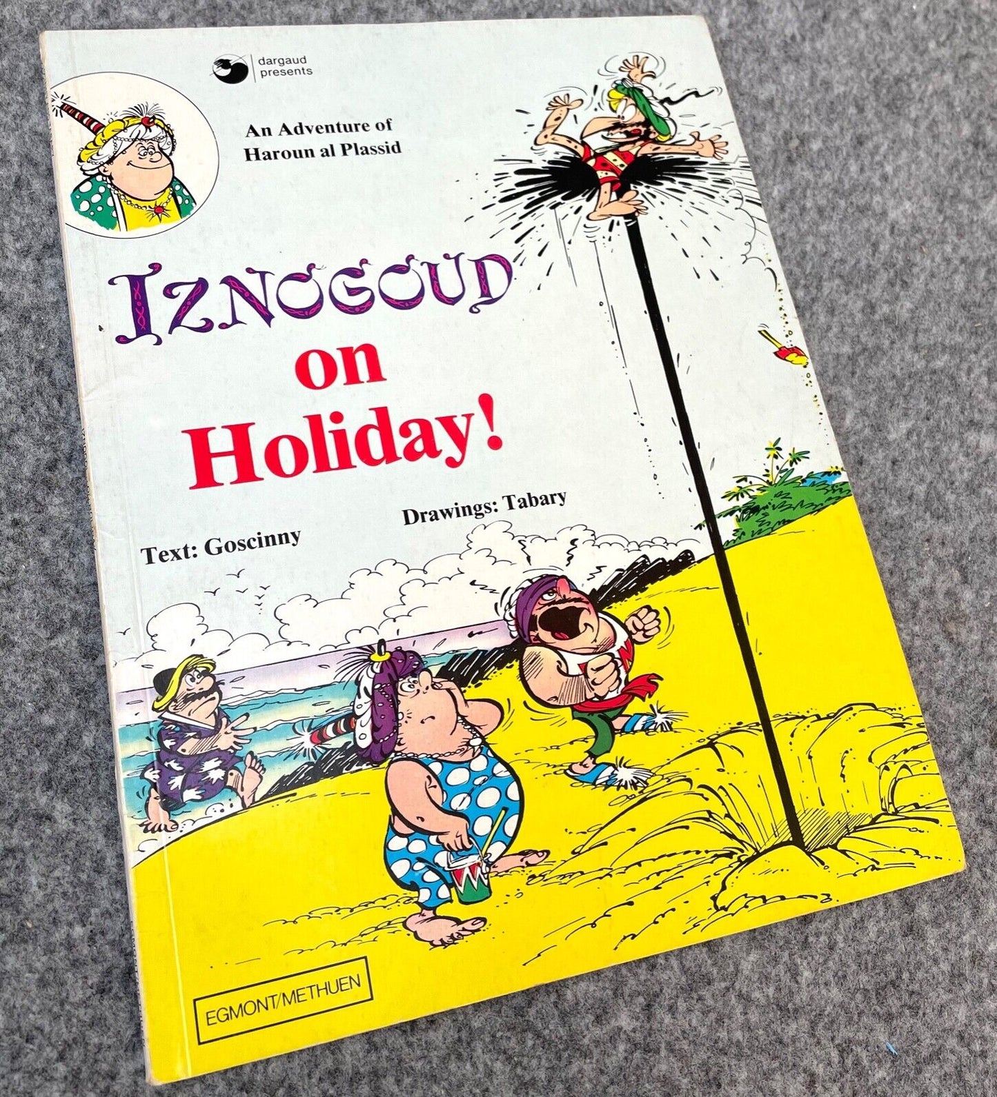 Inzogoud On Holiday!  Vintage Comic Book - 1977 Egmont/Methuen UK Paperback 1st Edition