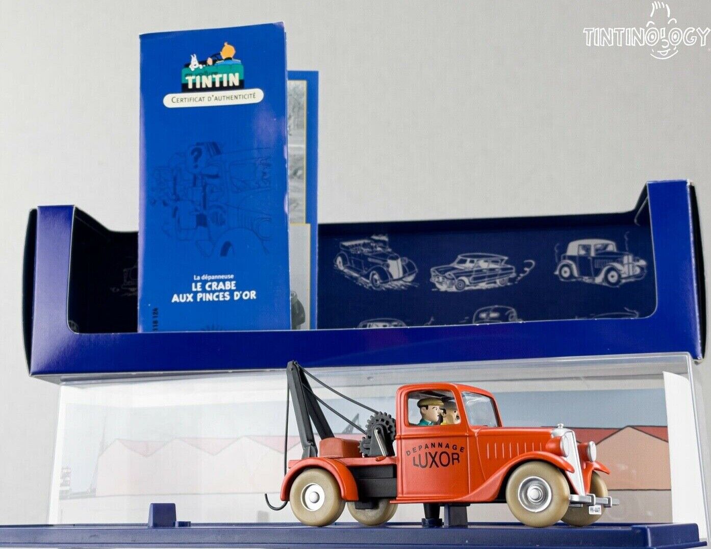 ATLAS TINTIN CAR # 24 Towtruck Luxor: Golden Claws Herge model 1/43 Voiture