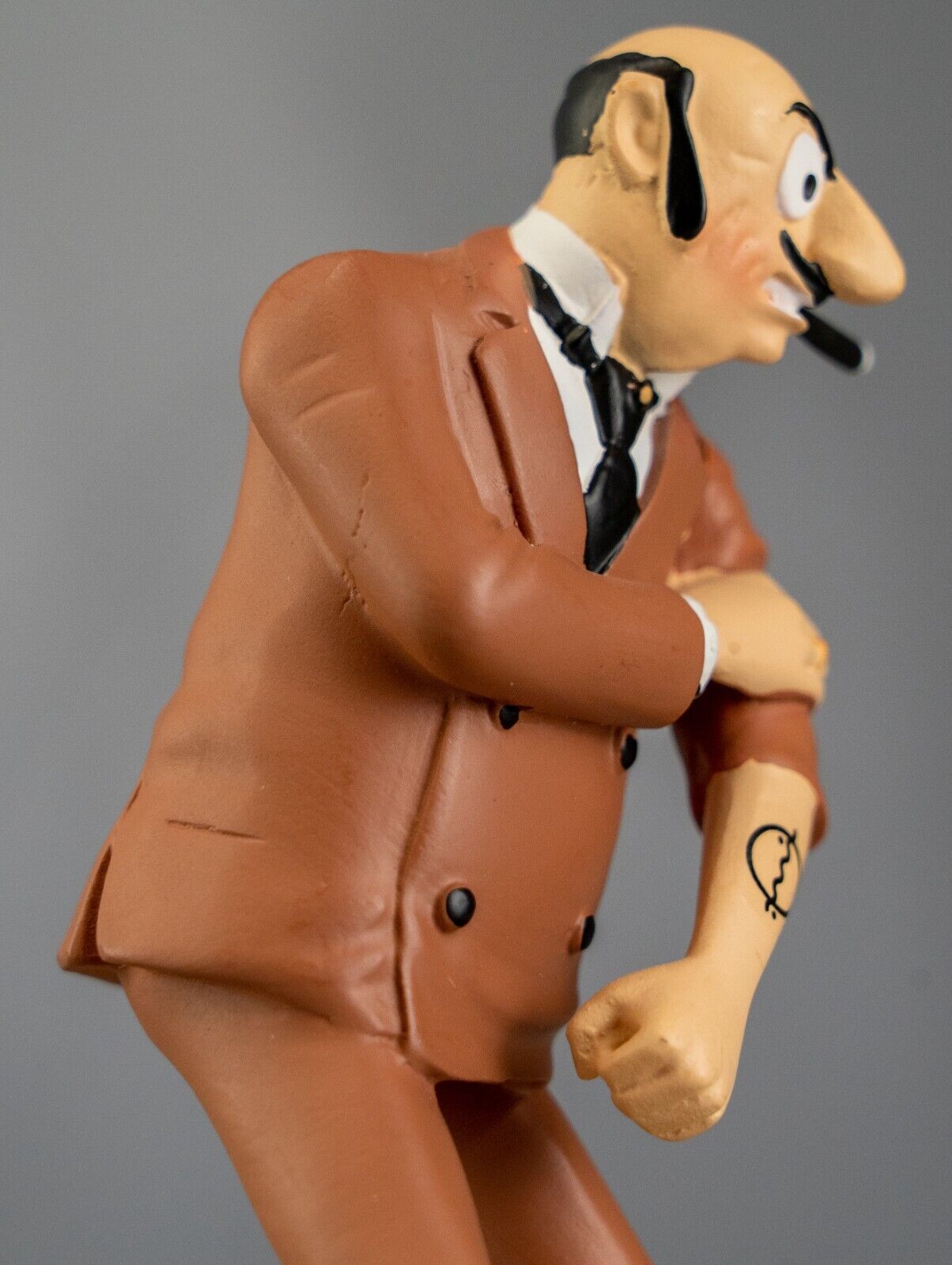 Tintin Figurine Moulinsart 42231 Rastapopoulos - Blue Lotus 12cm Resin Figure 9