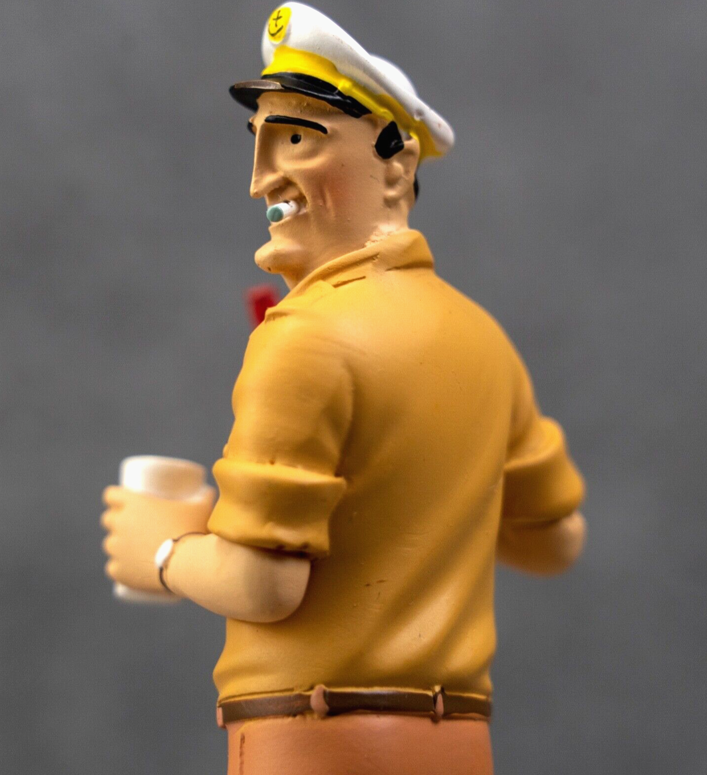 Tintin Figurine Moulinsart 42233 Allan: Red Sea Sharks 12cm Resin Figure 21