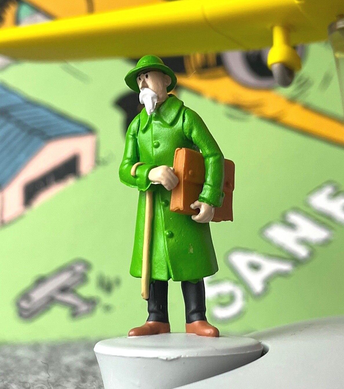 Hachette Tintin Plane #14 Bazaroff's Plane: Ottokars Sceptre Model Avion + Figure