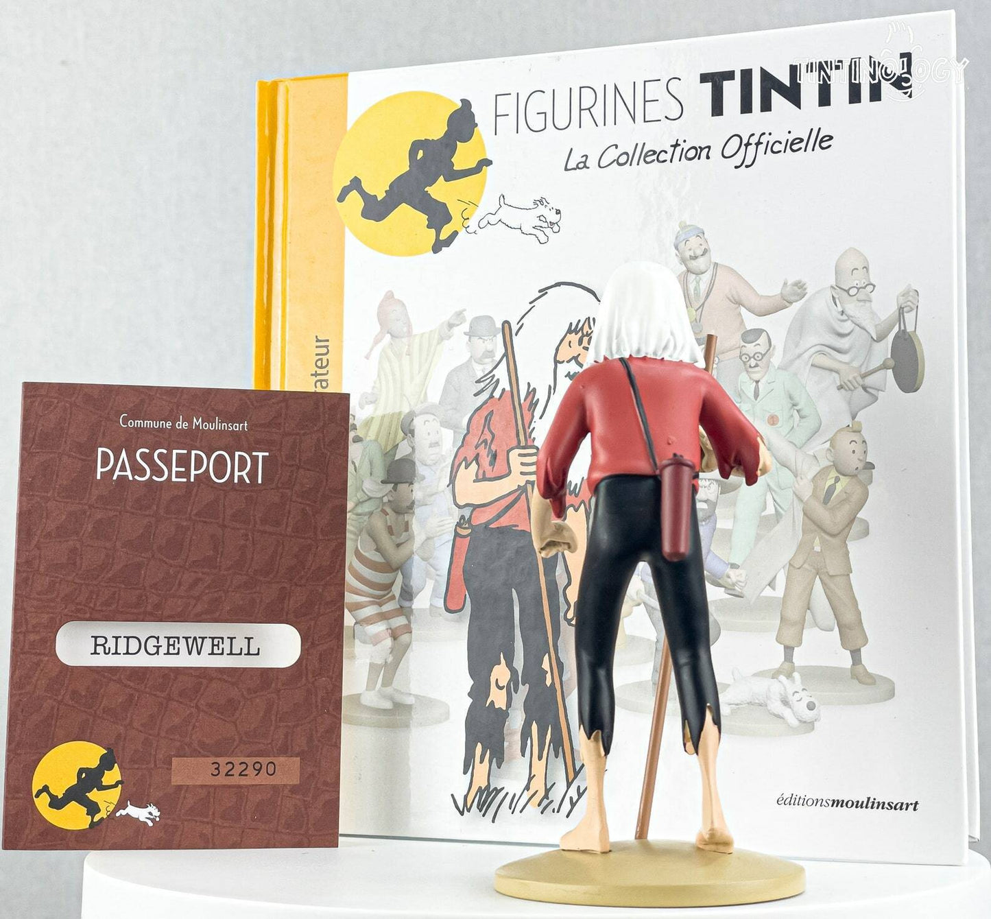 Tintin Figurine Officielle # 23 Explorer Ridgewell - Broken Ear Herge model Moulinsart Figure