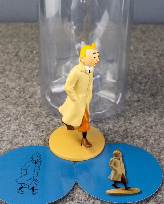 Figurine Moulinsart 42190 Tintin in Trenchcoat 12cm Resin Officielle Figure 1