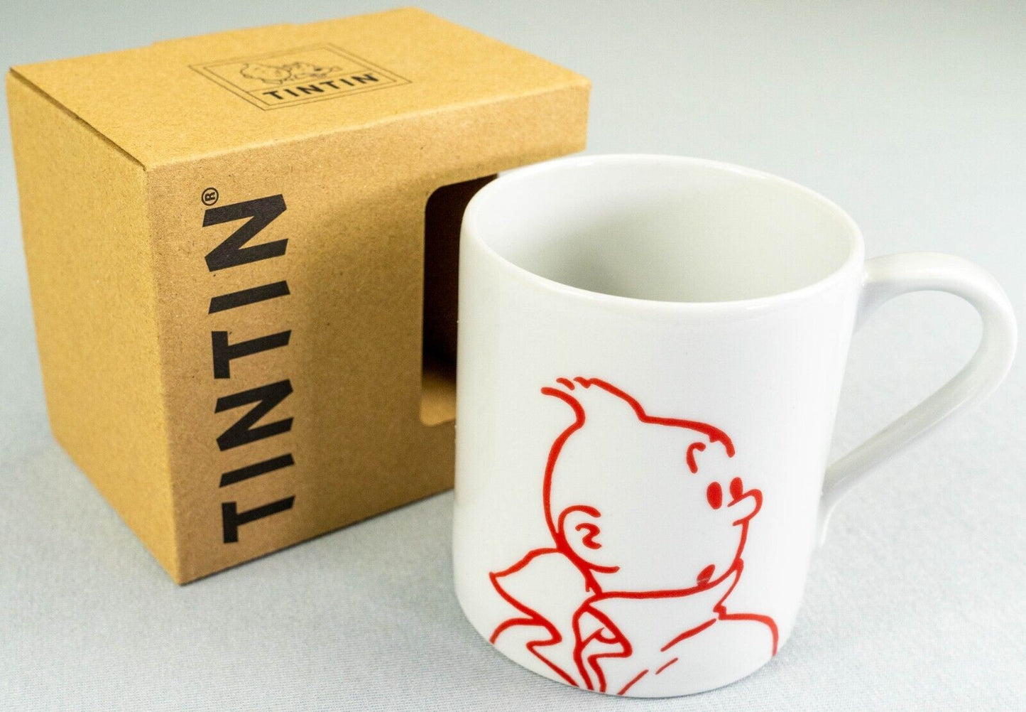 Moulinsart Tintin Calligraphy Character Mug: Tintin Turning - Red 2022