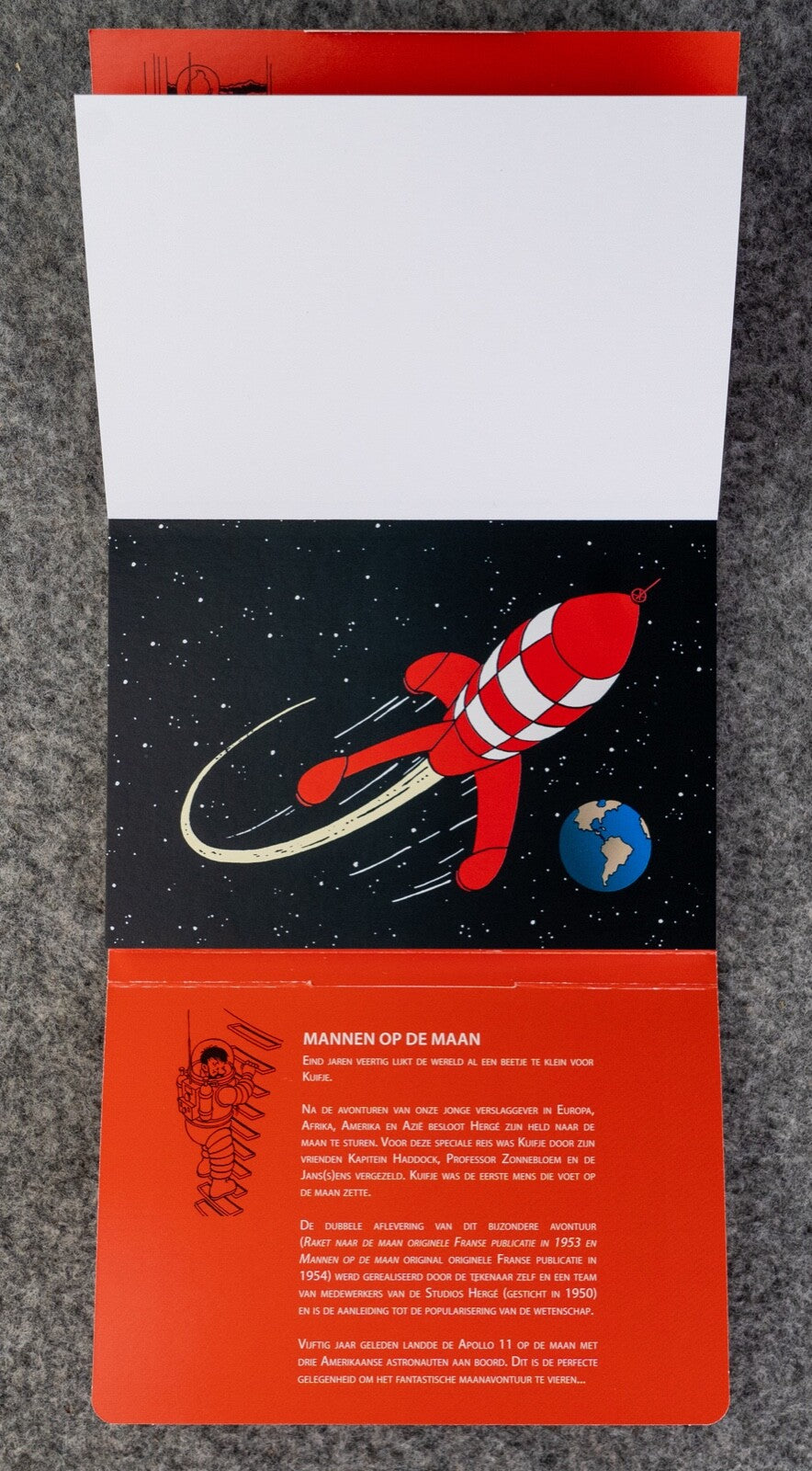 Explorers On The Moon Postcard Set x16 Cards: Herge/Moulinsart Edition