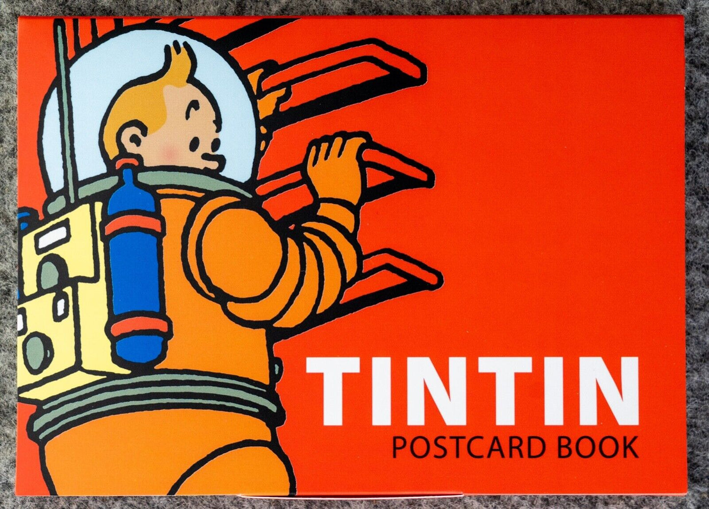 Explorers On The Moon Postcard Set x16 Cards: Herge/Moulinsart Edition