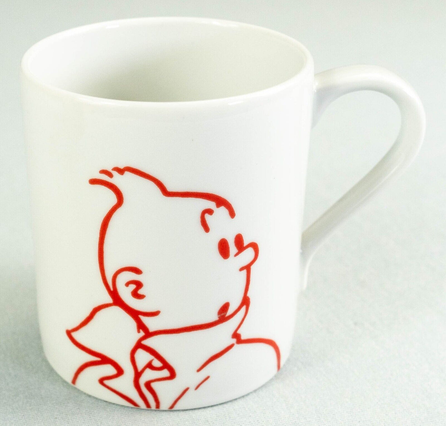 Moulinsart Tintin Calligraphy Character Mug: Tintin Turning - Red 2022