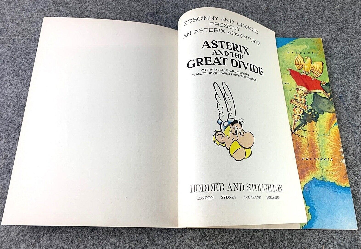 Asterix & the Great Divide - 1982 Hodder/Dargaud UK Edition PB Book EO Uderzo