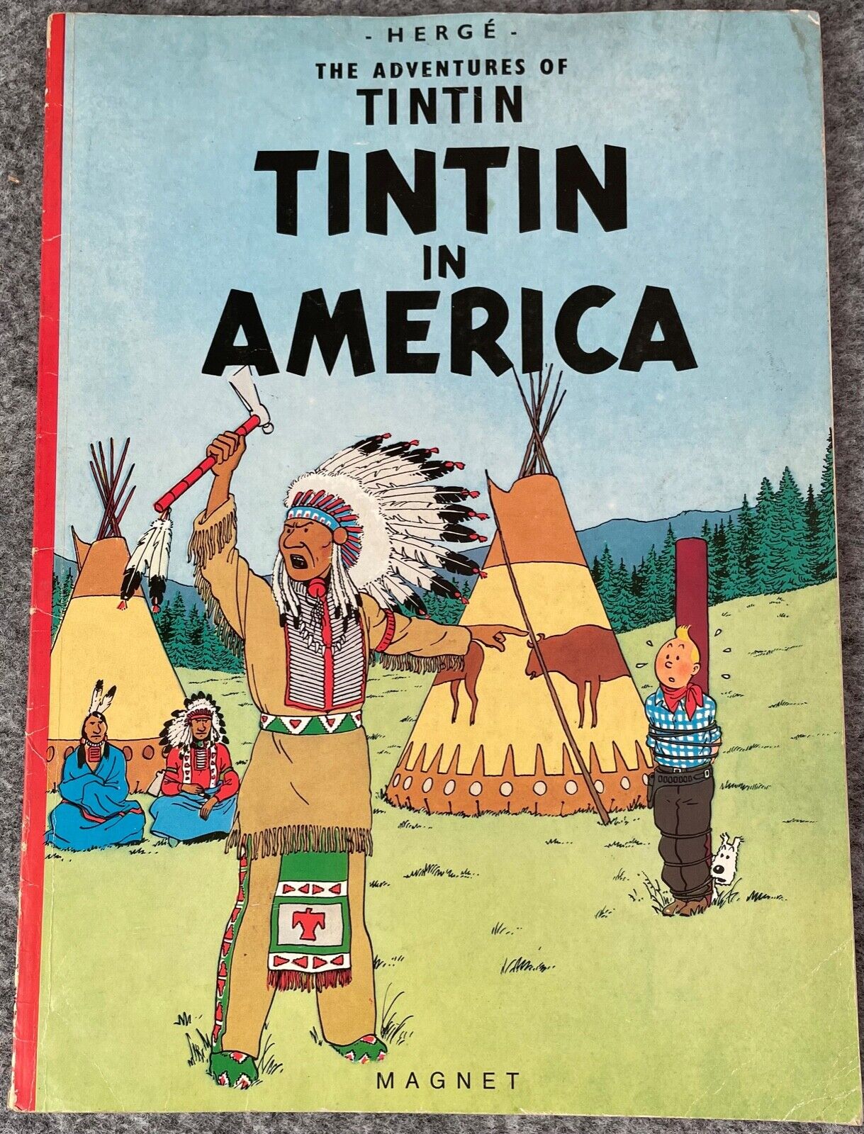 Tintin in America - Tintin Magnet UK Paperback Edition Book 1980s