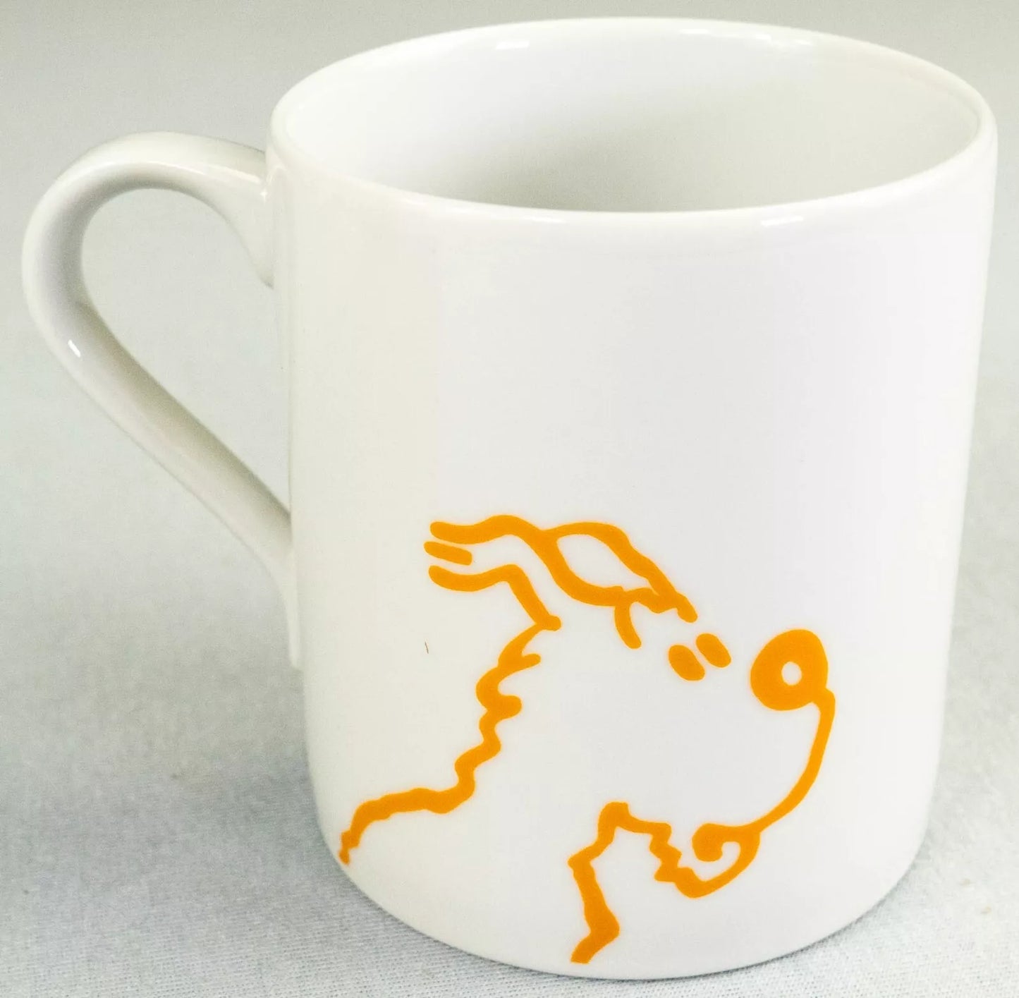 Moulinsart Tintin Calligraphy Character Mug:  Snowy yellow 2022