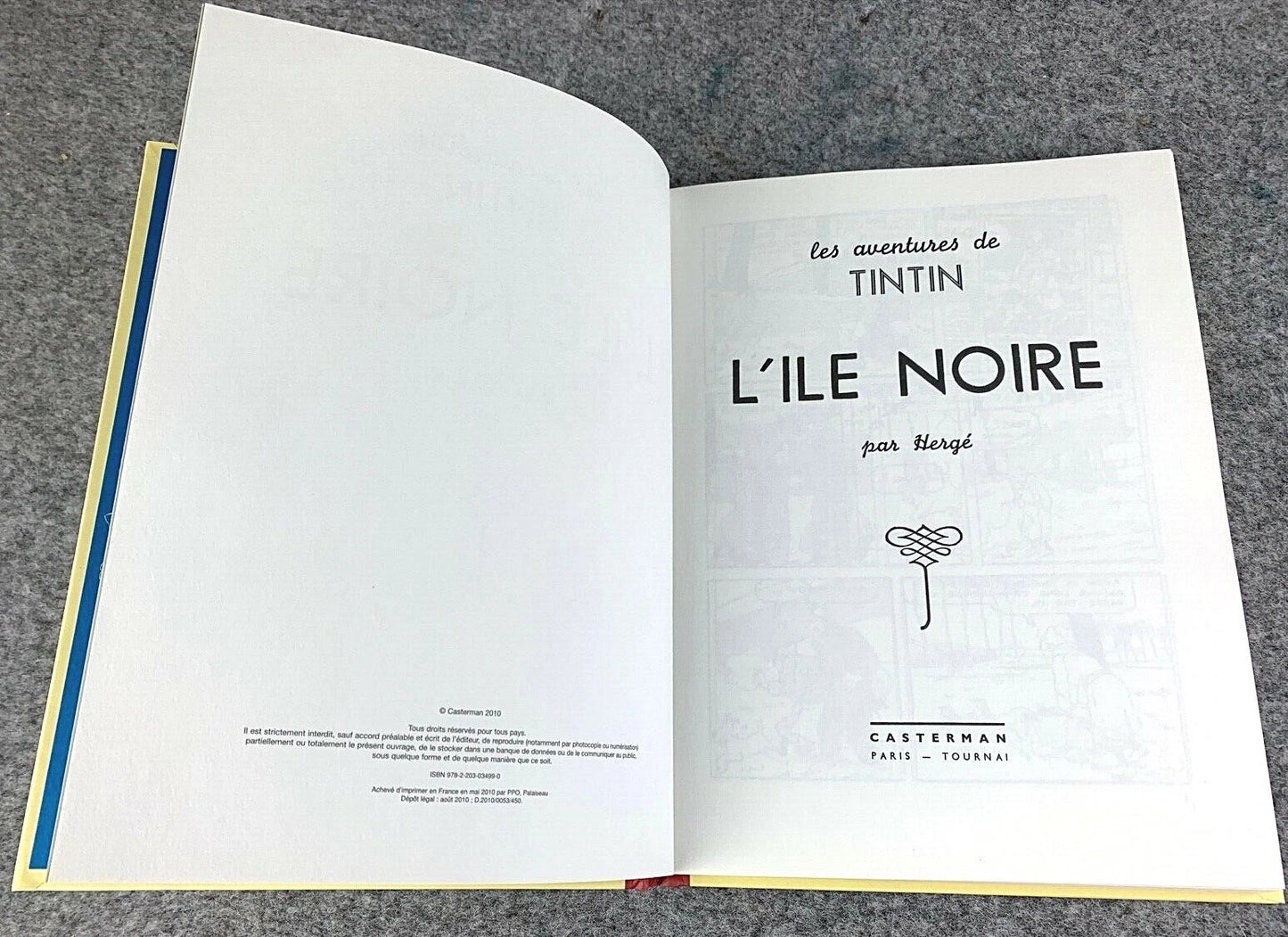L'Île Noire Rare B&W MINI Facsimile French 1st Edition 1980s HB Tintin Book